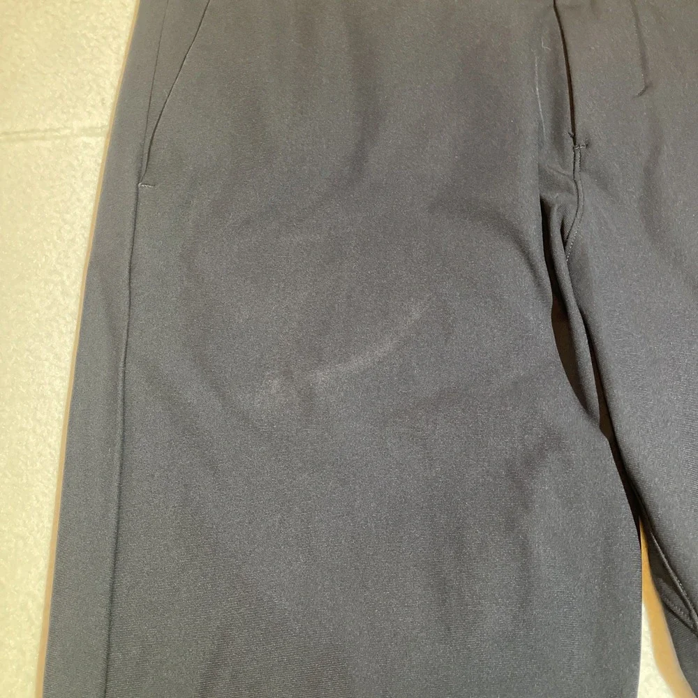 Lululemon Commission Pants Men's Size‎ 34 Warpstreme Dark Gray Slacks Stretch